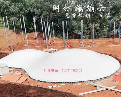 �����ı���