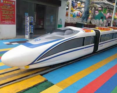 和谐号高铁轨道小火车
