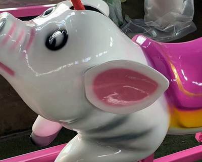 骑猪比赛游乐设备