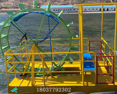 ����ˮ�Ͻ�̤��