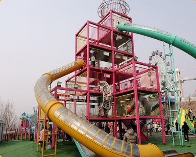 飞天城堡无动力游乐设备