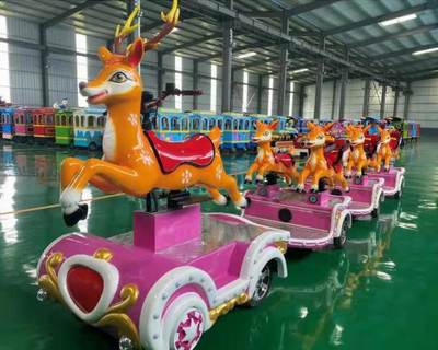 小鹿小火车游乐设备